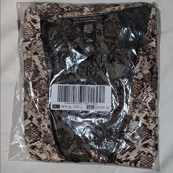 ๐๐ฅณHP๐ฅณ๐โVSโ Long Sleeve Plunge Bodysuit - Picture 5 of 6